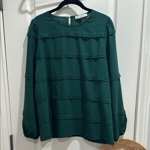 ! Grace Karin Elegant Green Ruffled Long Sleeve Blouse!